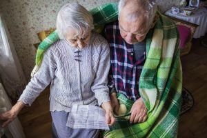 vulnerable elderly couple during energy crisis